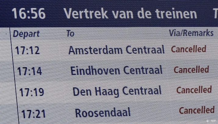 lift gezocht en plek op de achterbank aangeboden