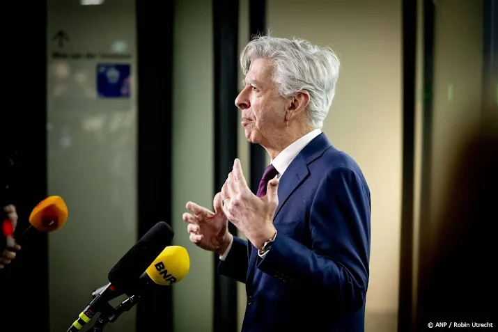 linkse partijen willen snel debat met plasterk over formatie