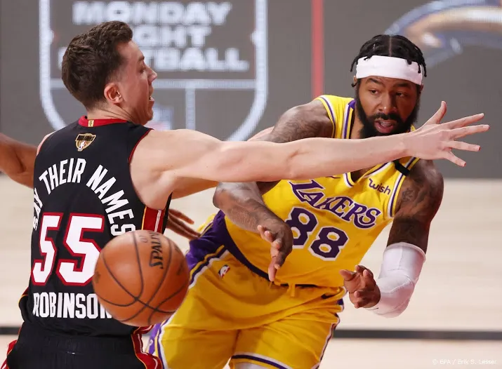 los angeles lakers een zege verwijderd van nba titel