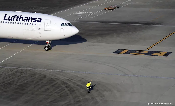 lufthansa gaat airbus a380 superjumbo weer in dienst nemen
