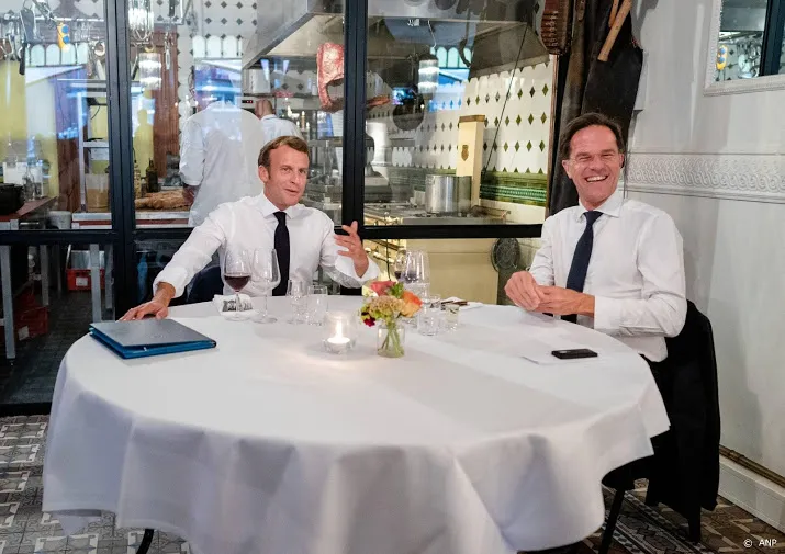 macron wil overleg met rutte vlak voor eu top