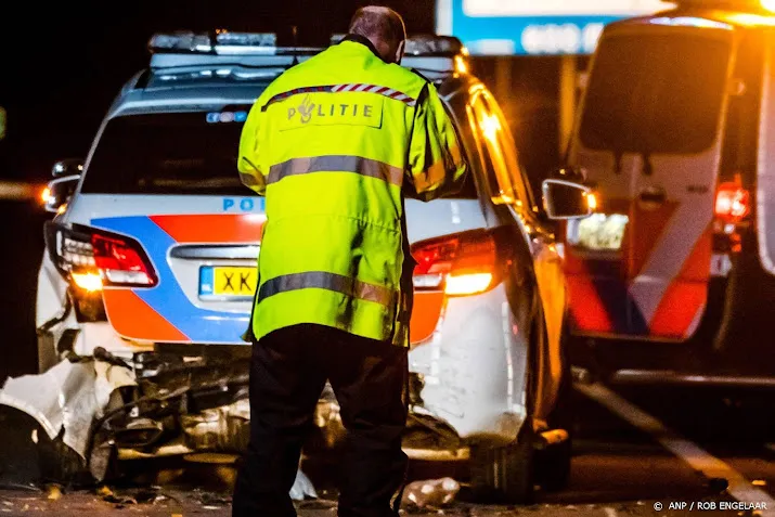 man die politieagent bij nuenen doodreed zat op telefoon