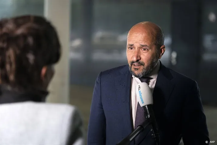 marcouch geen reden om in te grijpen in ontsporend debat gender