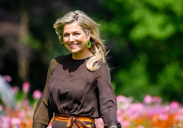 maxima bij 40e verjaardag kindertelefoon