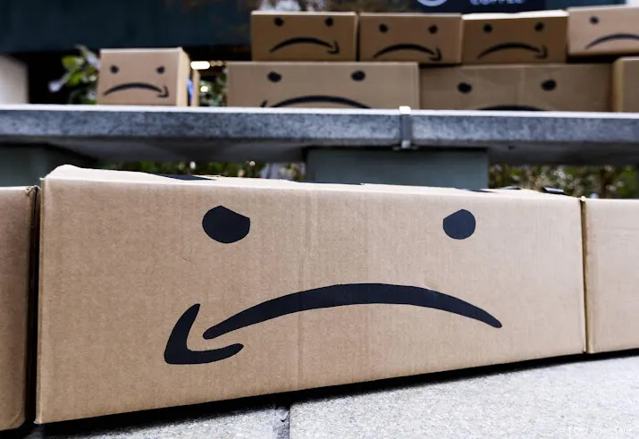 medewerkers amazon gaan demonstreren op black friday
