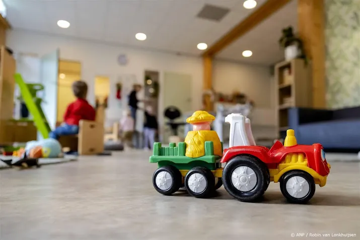 medewerkers kinderopvang krijgen 25 procent loonsverhoging