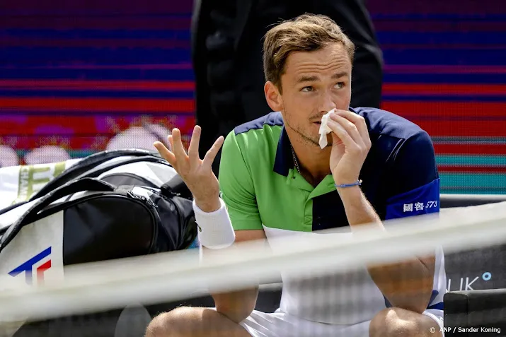 medvedev blij dat hij titel op us open kan verdedigen