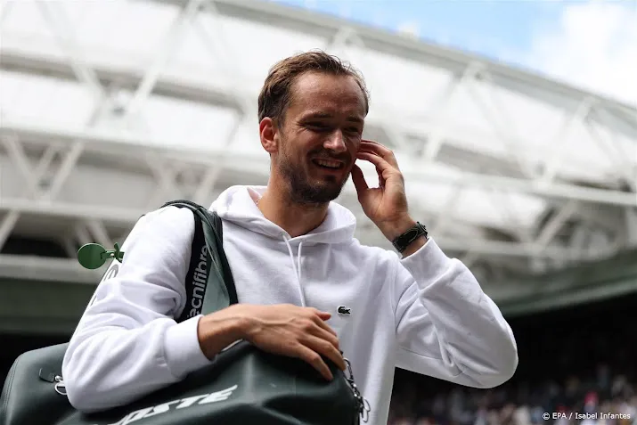 medvedev voor het eerst in kwartfinale wimbledon