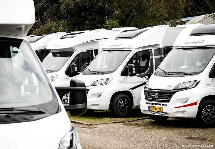 meer dan 600 000 caravans en campers in nederland