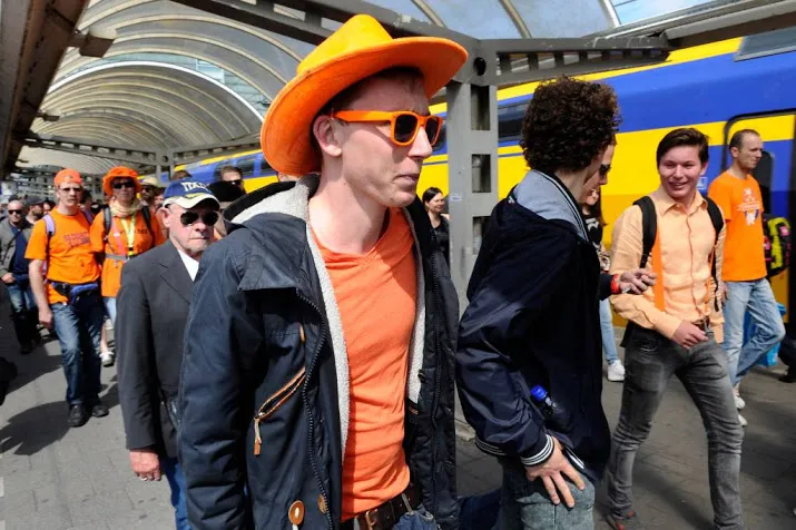 meer en langere treinen op koningsdag