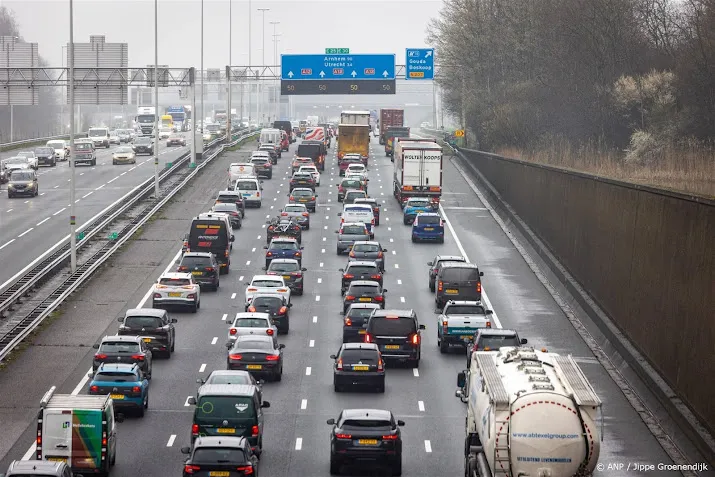 meer files als projecten om stikstof blijven stilliggen zegt eib