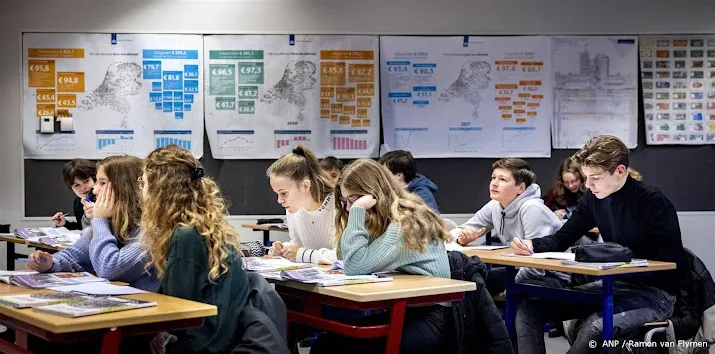 meer regios gaan screenen op scholen om zelfdoding te voorkomen