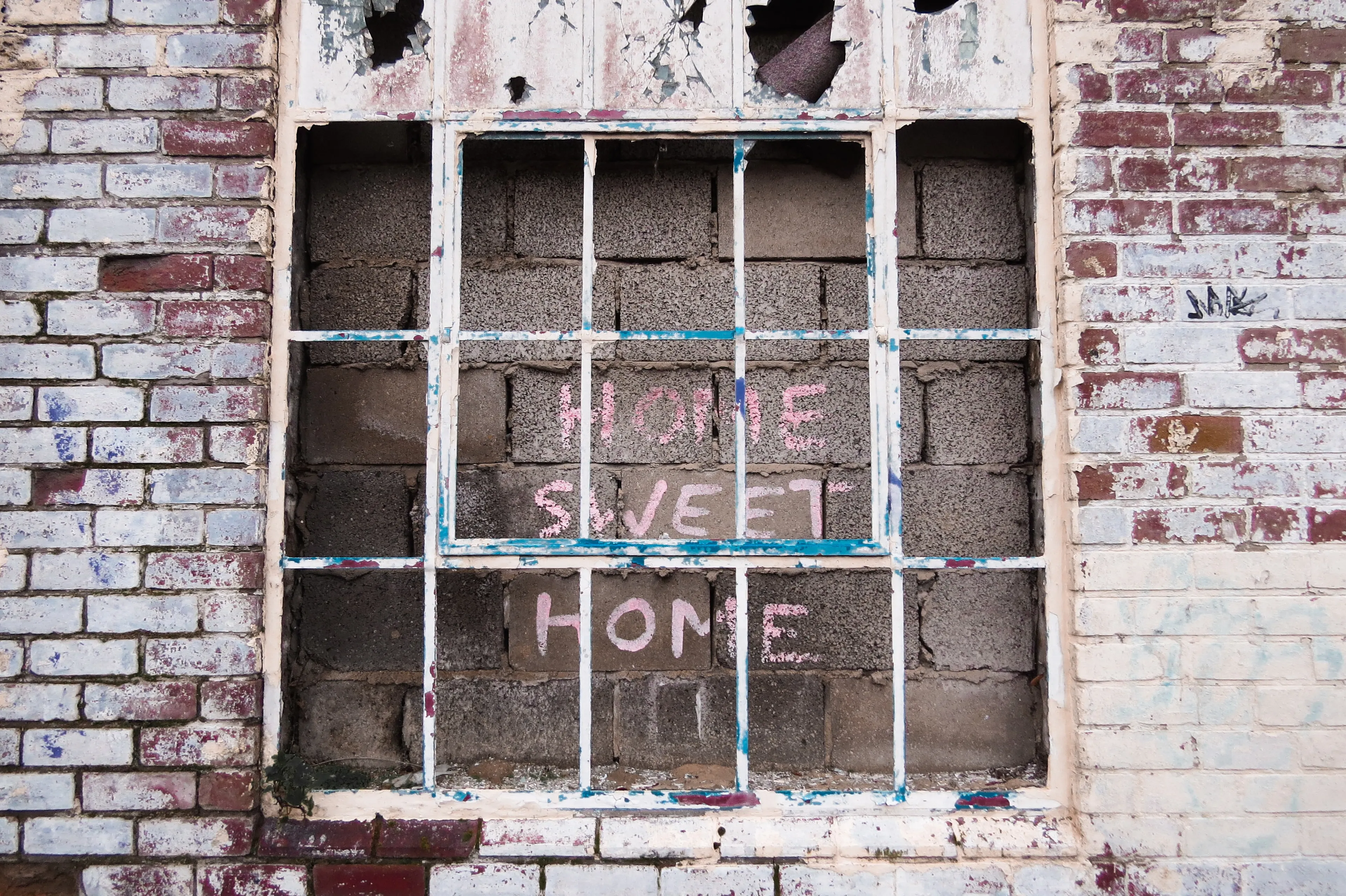megan andrews khsb7xacbqa unsplash