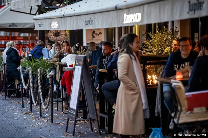 met een app wil het kabinet mensen meer ruimte geven