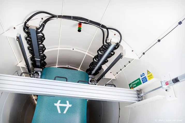 met hyperloop binnen half uur van amsterdam naar brussel
