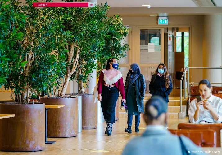 minder vroege aanmeldingen voor hbo opleidingen onderwijs en zorg
