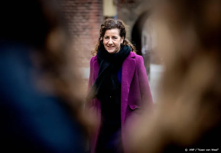 minister moet oordelen over openbaarheid oorlogsarchief