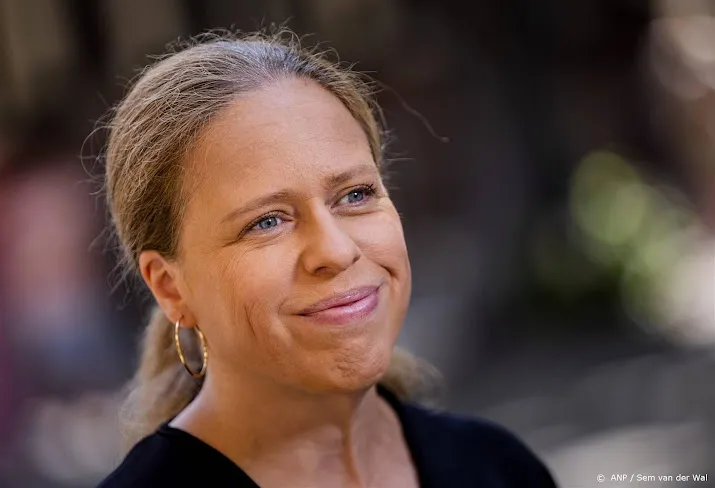 minister schouten blijvend gesprek voeren over slavernijverleden