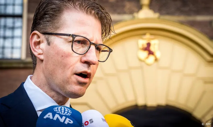 minister wil opheldering wapenhandel tbser