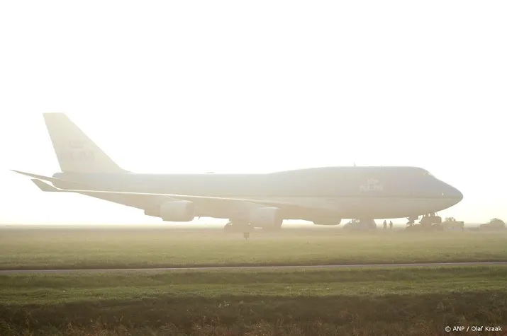 mist hindert vliegverkeer op schiphol