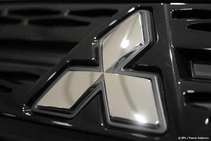 mitsubishi stijgt op lagere japanse beurs na recordwinst