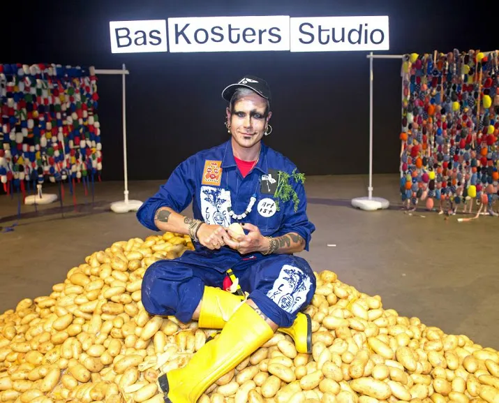 modestipendium naar bas kosters