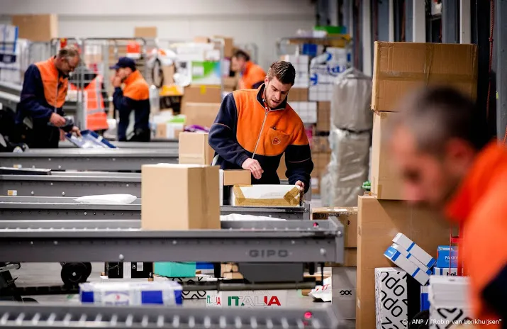 mogelijk dat postnl moet afslanken