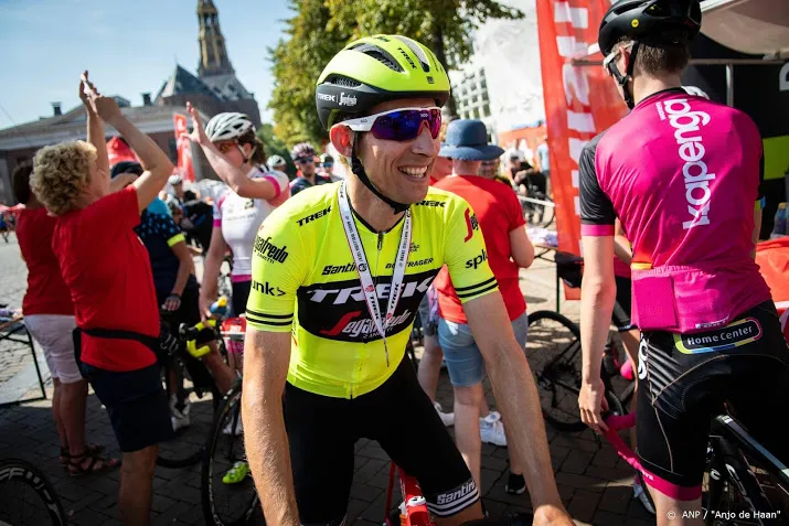mollema hervat seizoen in route doccitanie