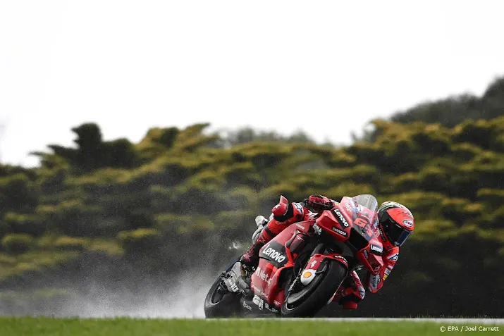 motorcoureur bagnaia neemt leiding in motogp na val quartararo
