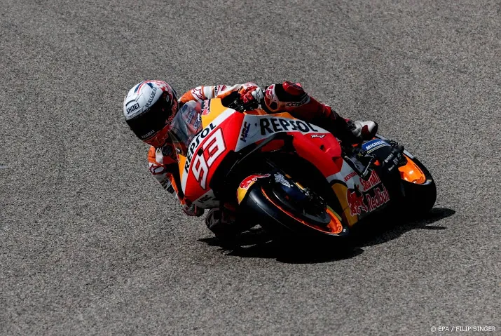 motorcoureur marquez bekroont rentree met zege op sachsenring