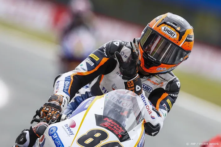 motorcoureur van den goorbergh breekt pols en mist gp australie