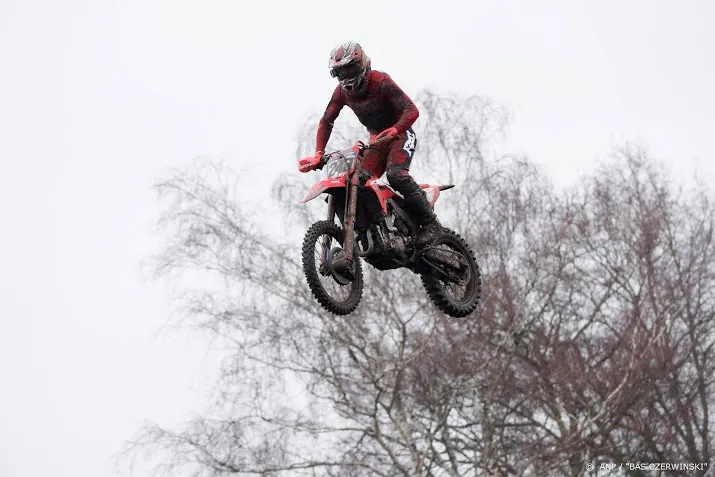 motorcrosser gajser troeft herlings af in race een valkenswaard