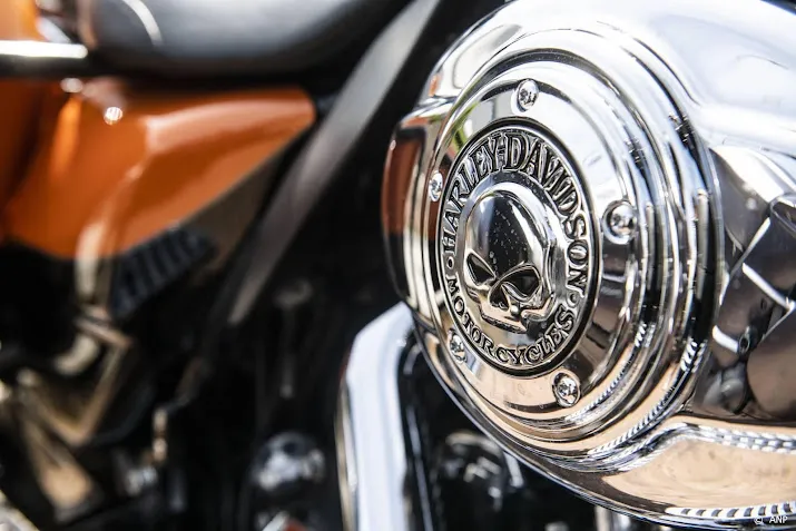 motortocht door amsterdam voor mensenrechten poolse lhbtiers
