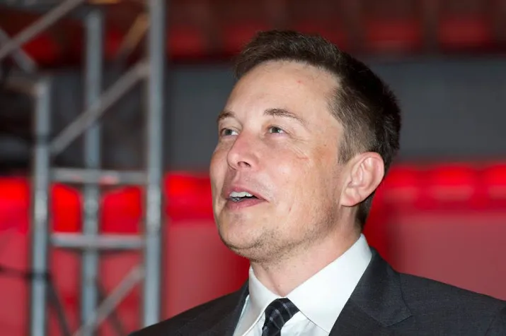 musk niemand controleert mijn tweets