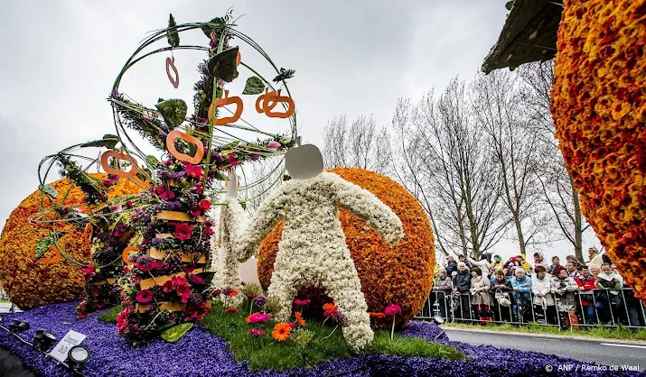 na twee jaar gaat het bloemencorso bollenstreek weer rijden