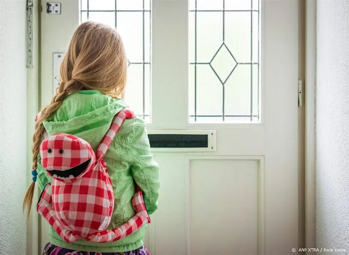 nederland daalt 16 plekken op ranglijst kinderrechtenorganisatie