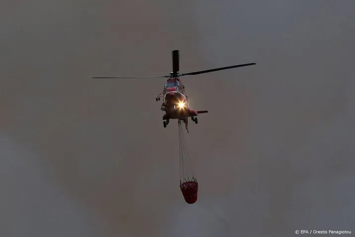 nederland helpt bij bestrijding bosbranden in albanie
