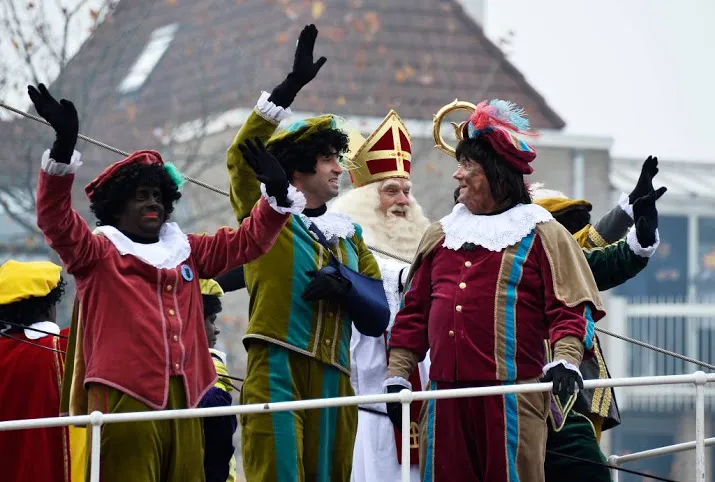 nederland houdt vast aan zwarte piet