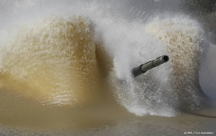 nederland levert met tsjechie en vs tanks aan oekraine