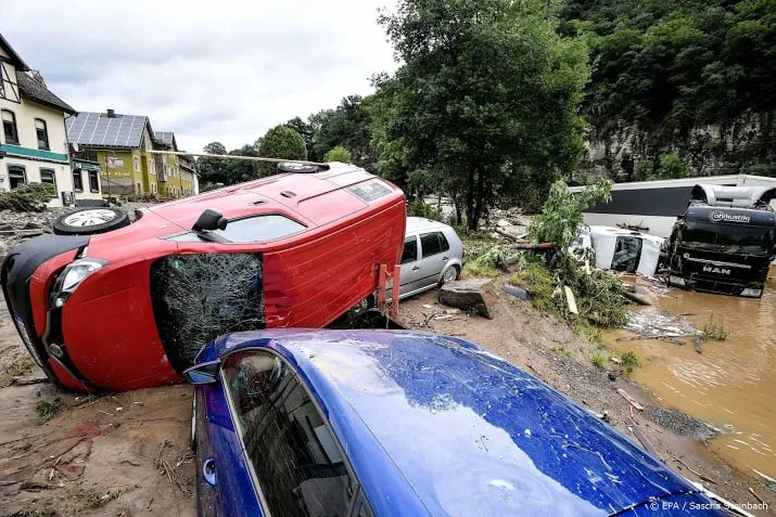 nederlandse camping in de eifel volledig verwoest