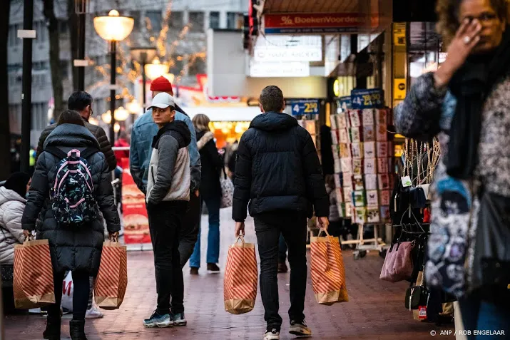 nederlandse economie kromp sterker dan gedacht in eerste kwartaal