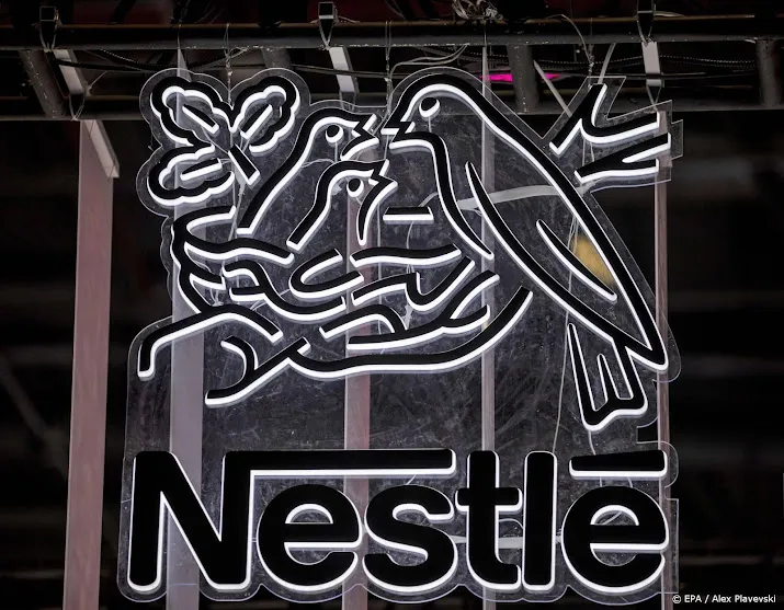 nestle verkoopt minder producten maar verdient wel meer