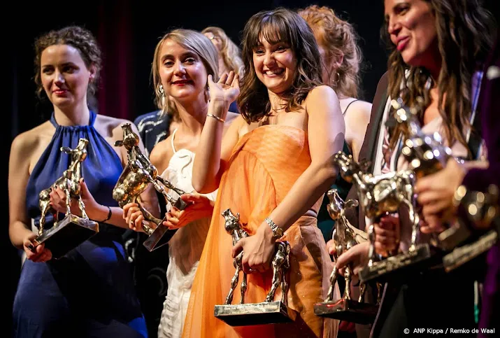nff reikt vrijdag eerste genderneutrale gouden kalveren uit
