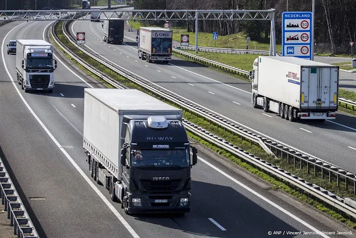 nieuwe eu klimaatregels voor vrachtwagens wankelen