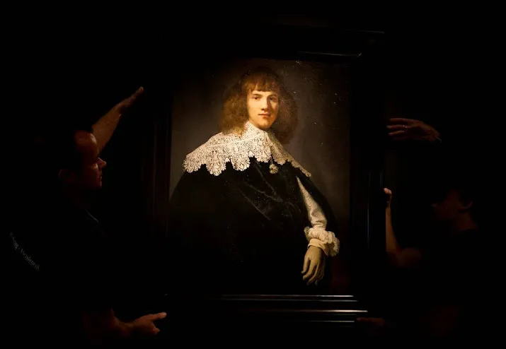 nieuwe rembrandt trekt kleine 9000 bezoekers
