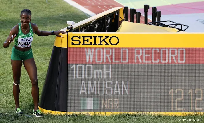 nigeriaanse amusan verbetert wereldrecord 100 meter horden op wk