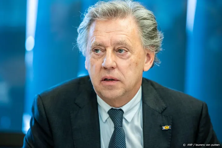 nijpels laat klimaataanpak doorgaan tijdens formatie