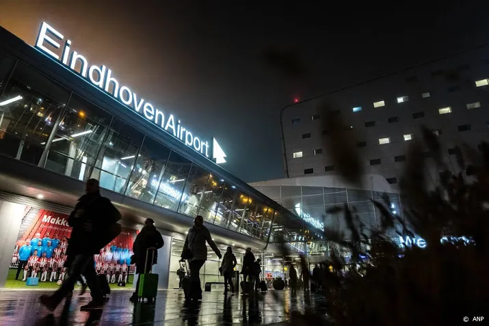 nog geen vluchten eindhoven airport door mist