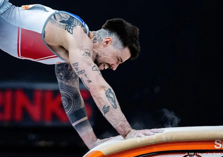 nog twee titels schmidt op nk turnen sanne wevers wint op balk