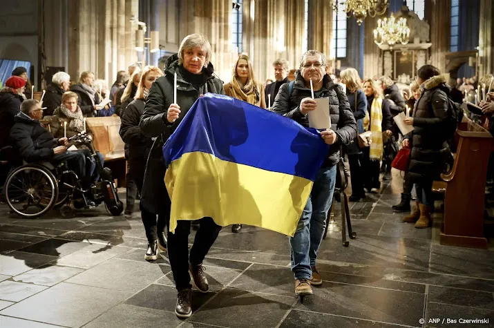 oekrainers lopen walk of hope naar jaarbeurs in utrecht